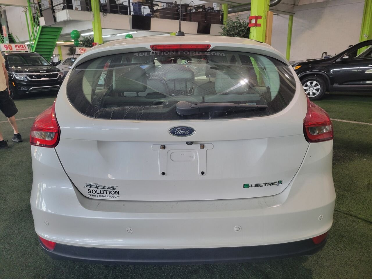 2016 Ford Focus Electric White  - photo #4