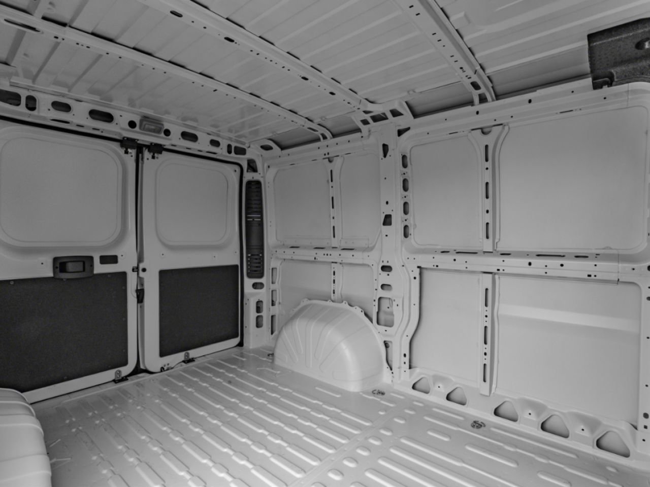 2025 Ram ProMaster Cargo Van 1500 Tradesman toit de série 118 po avec siège passager Bright White Ottawa & Gatineau - photo #4