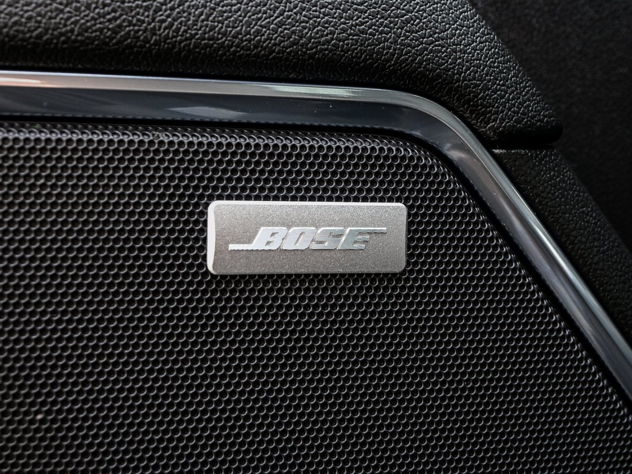2024 GMC Sierra 1500 4WD Crew Cab 147 Elevation Black Sherwood Park - photo #18