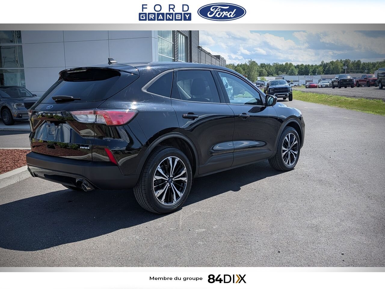 2021 Ford Escape Black Granby - photo #7