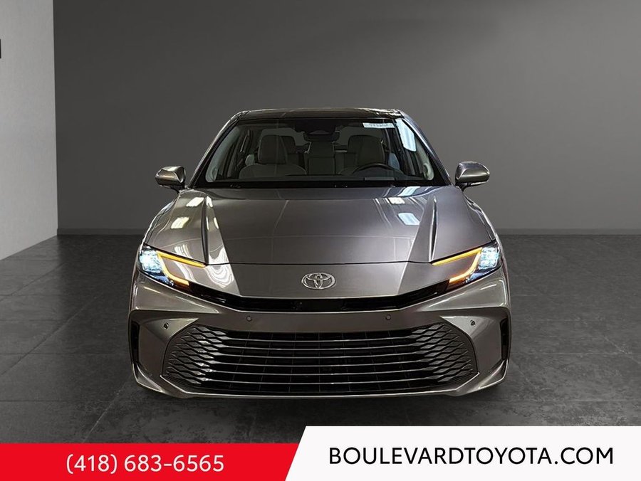 Toyota Camry 2025 2025 Gris