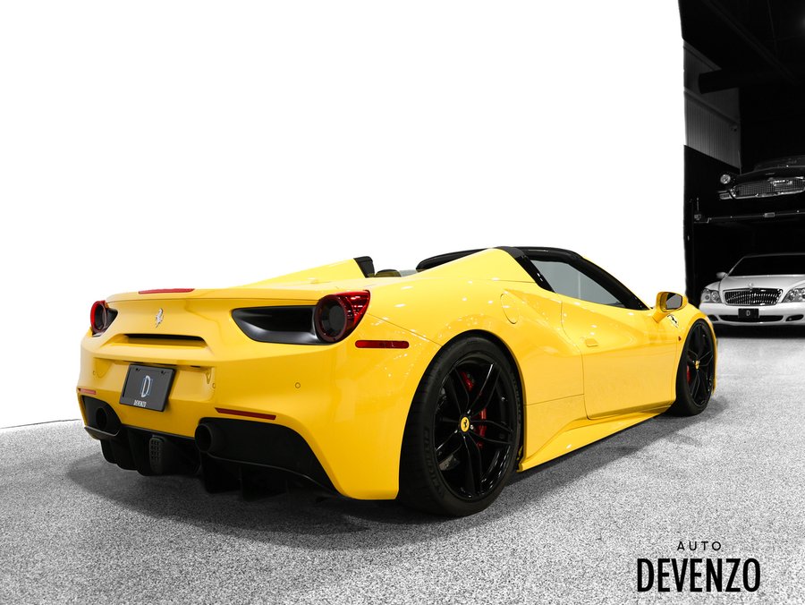 Ferrari 488 Spider 2019 2019 Jaune