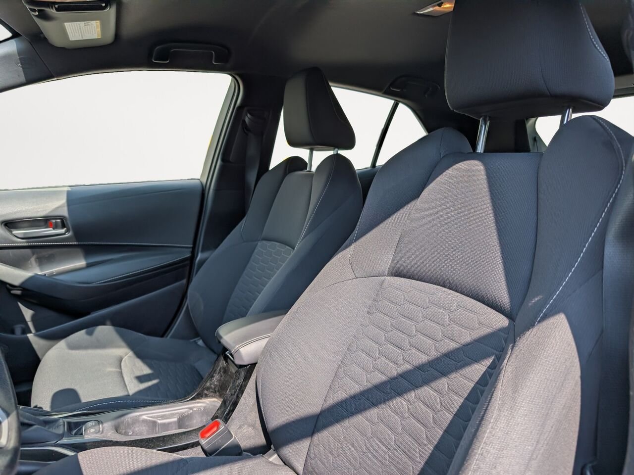 Toyota Corolla à hayon BASE CAMÉRA DE RECUL/BLUETOOTH/AC/VITRES ÉLECTRIQUES 2022 Bleu Sherbrooke - photo #7