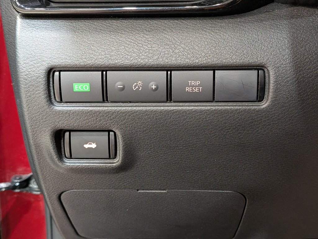 Nissan Sentra SV CVT 2023 Rouge Val-David - photo #29
