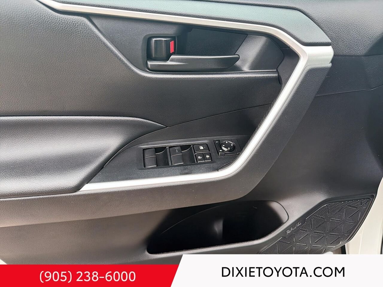 2023 Toyota RAV4 Heated Seats, Bluetooth White Mississauga - photo #42