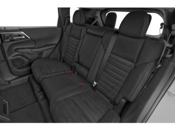Mitsubishi Outlander SE