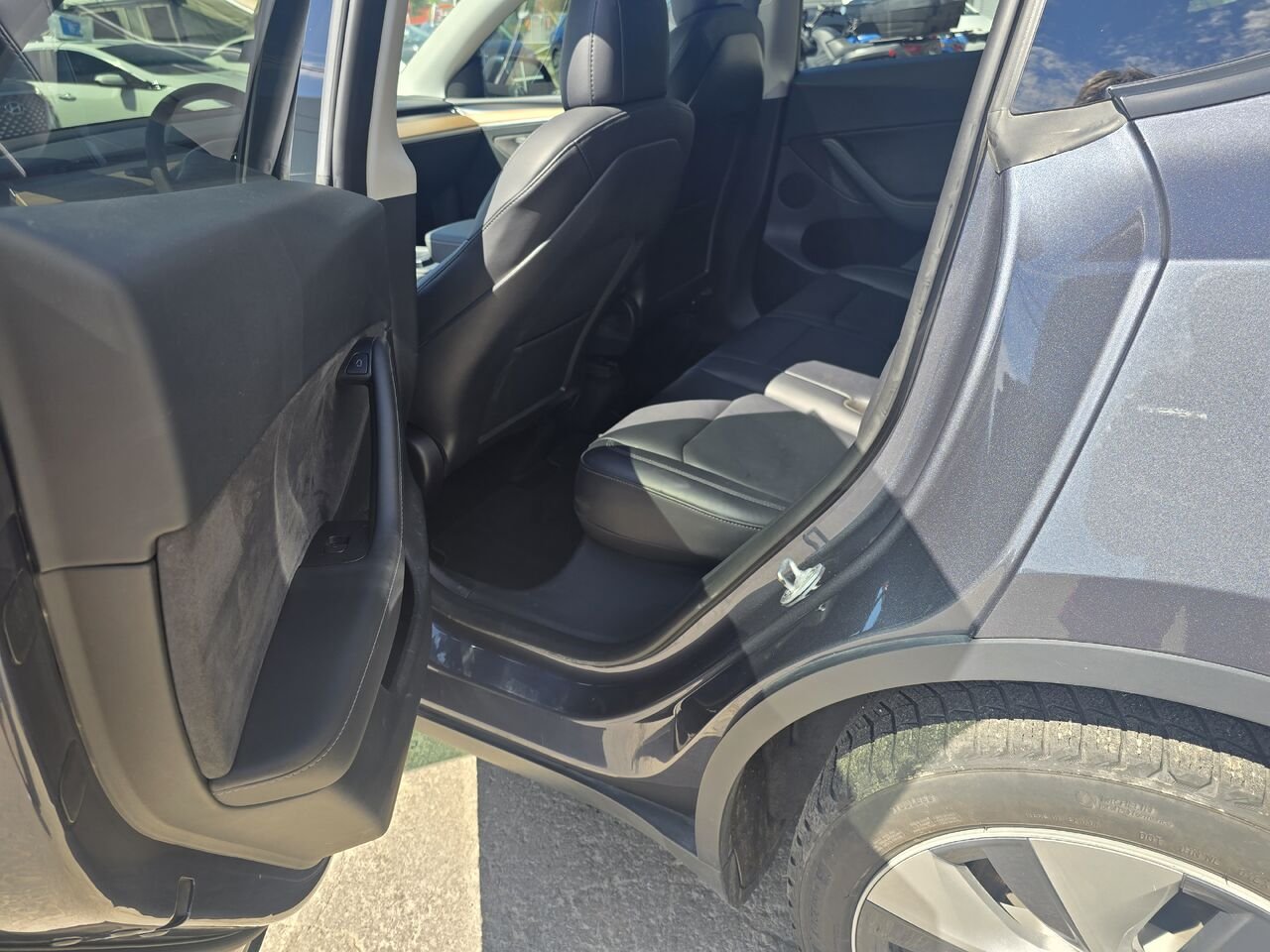 2023 Tesla Model Y Grey  - photo #10