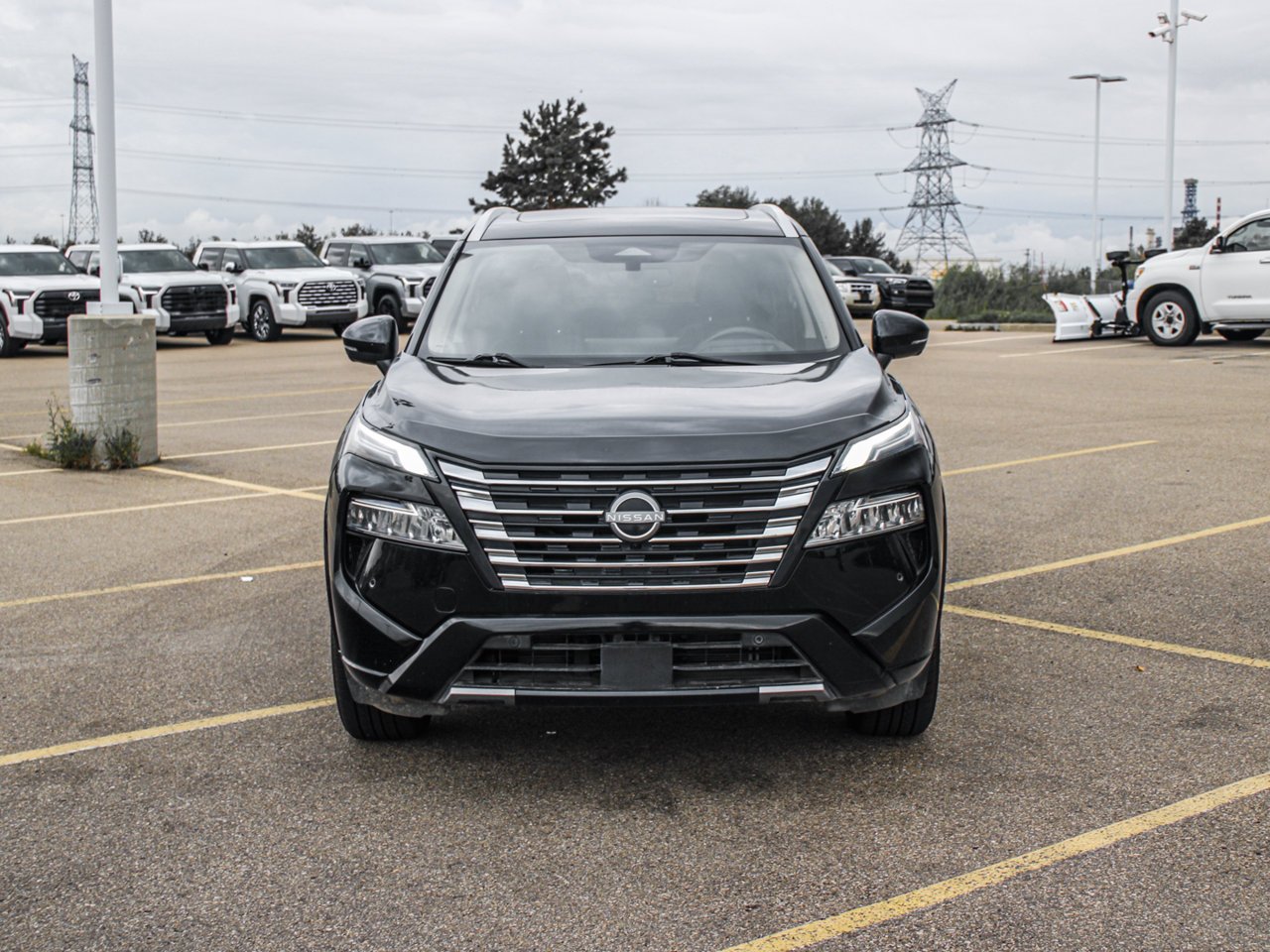 2024 Nissan Rogue AWD Platinum Black Sherwood Park - photo #2