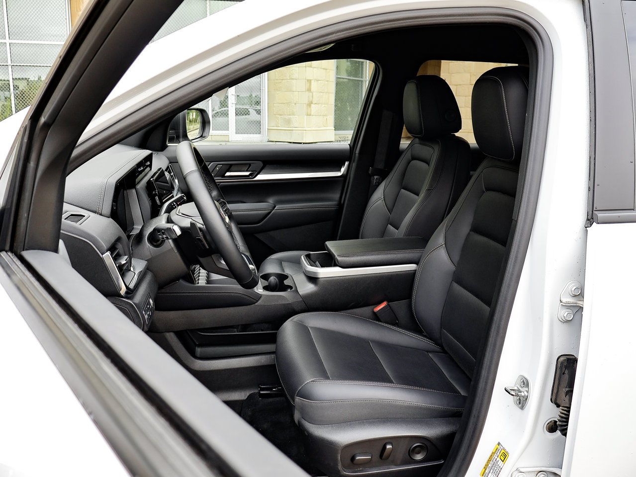 2026 GMC Terrain AWD 4dr Elevation White Sherwood Park - photo #15