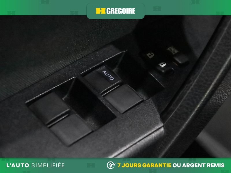 Toyota Corolla 821483 | LE AUTO A/C MAGS TOIT CAM RECUL BLUETOOTH 2019 Noir Laval - photo #11