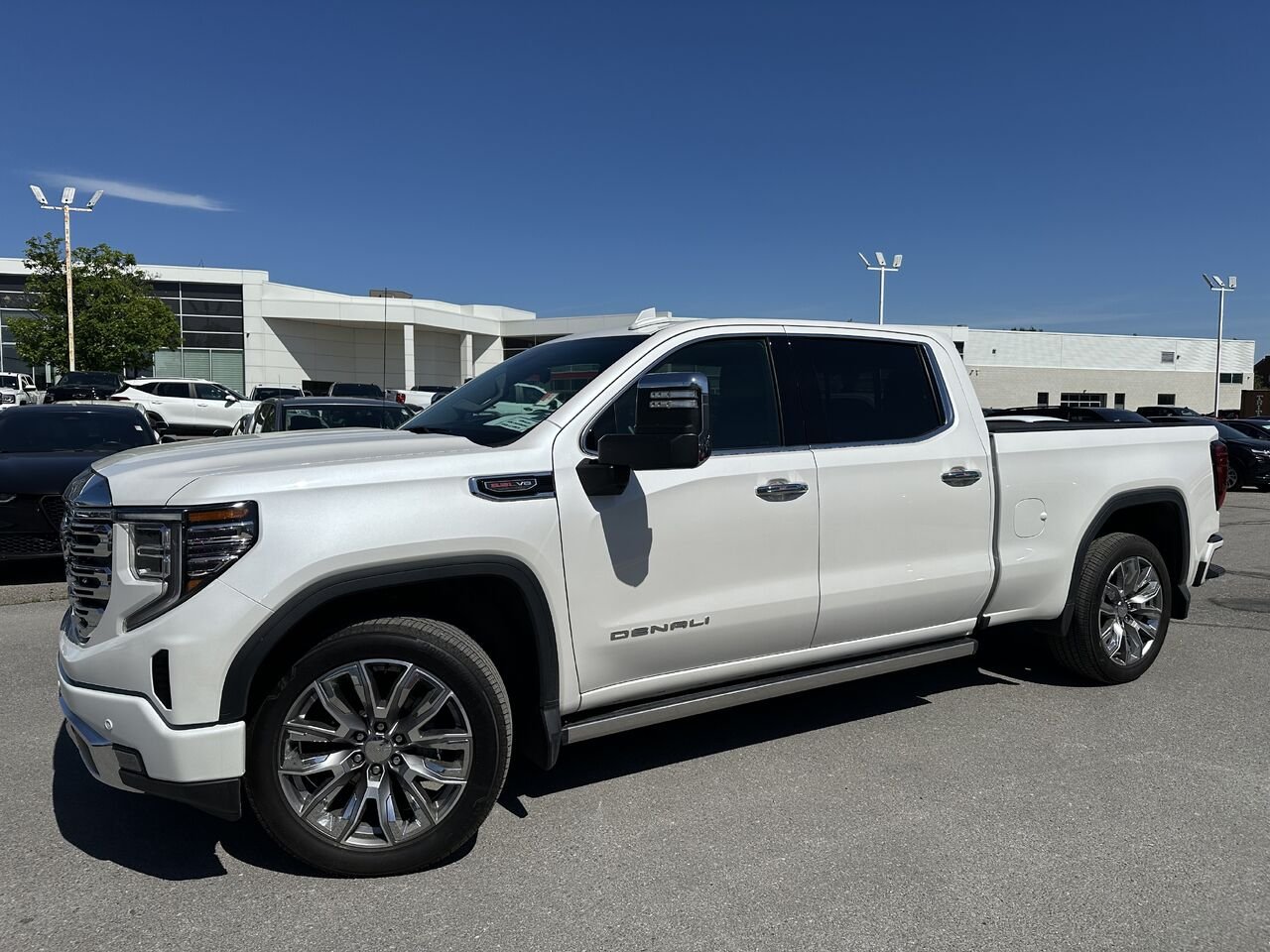 2025 GMC SIERRA K1500 DENALI Denali cabine multiplace 4RM 157 po White Gatineau - photo #23