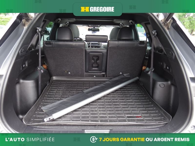Mitsubishi Outlander 2023 Gris Blainville - photo #33