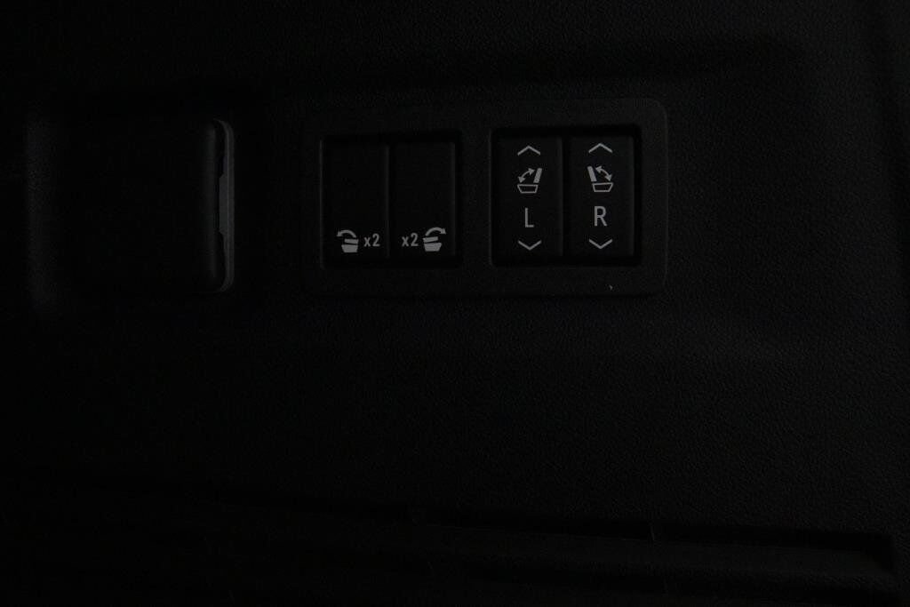 Chevrolet Suburban NIV 1GNSKGKT4PR480429 2023 Noir Baie-Comeau - photo #15