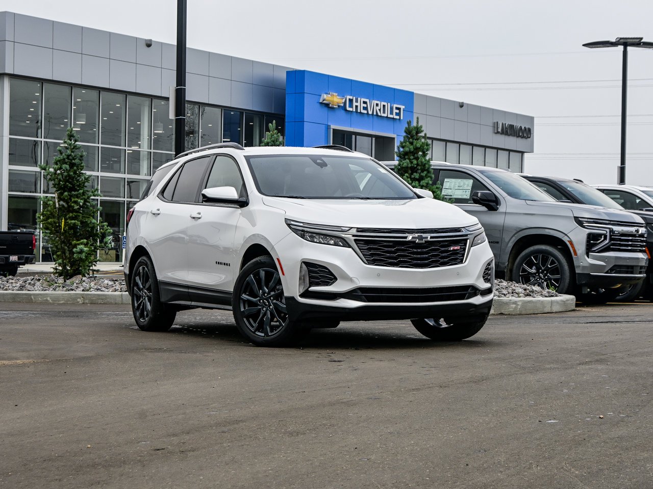 2023 Chevrolet Equinox AWD 4dr RS White Sherwood Park - photo #1