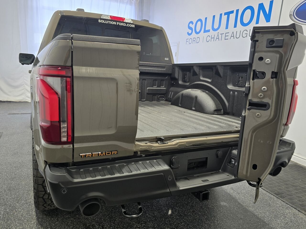 2026 Ford F-150 Marsh Grey Châteauguay - photo #4