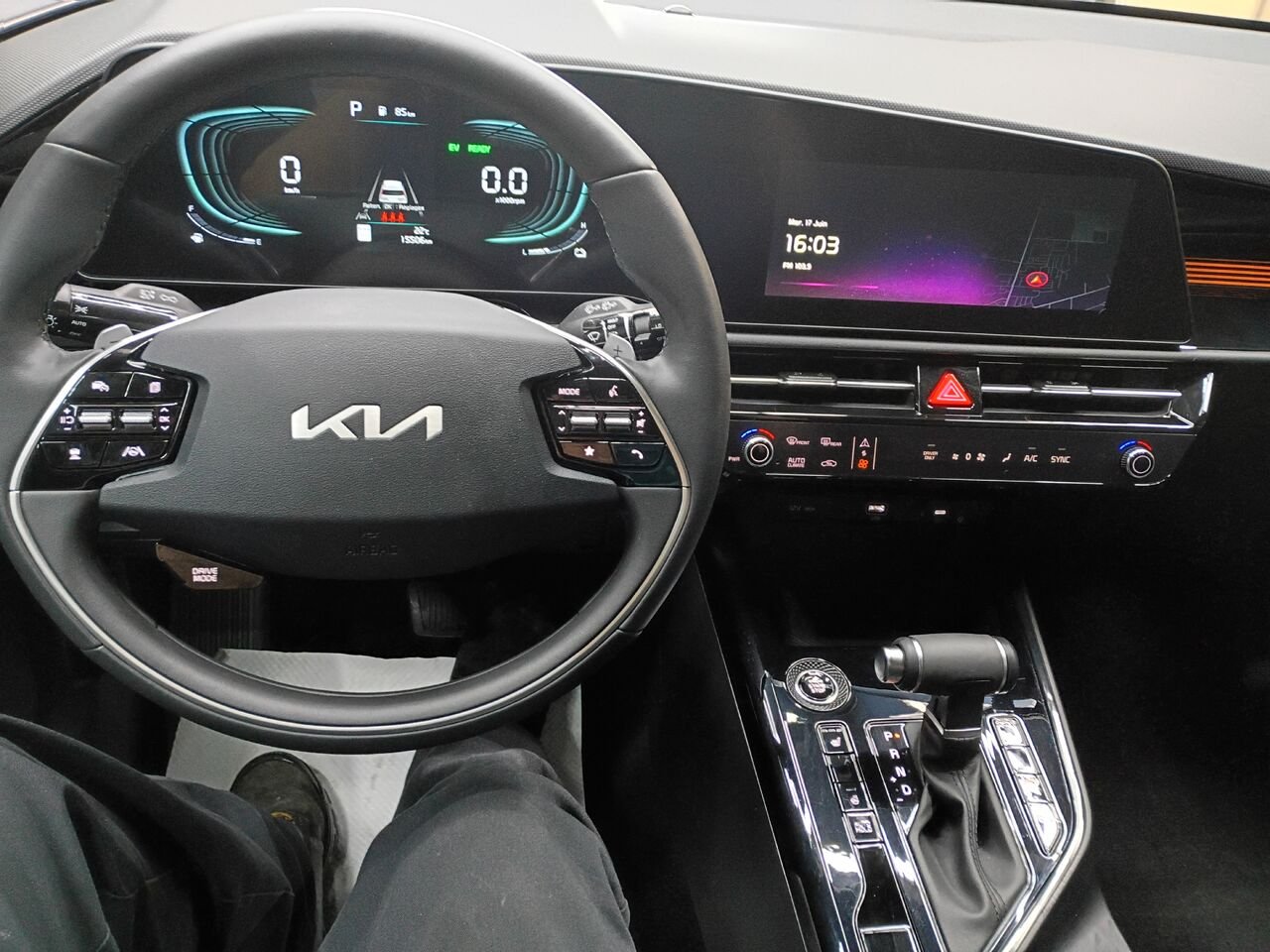 2025 Kia Niro Aurora Black Pearl Blainville - photo #22