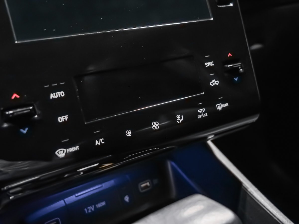 2022 Hyundai Santa Cruz APPLE CAR PLAY VOLANT CHAUFFANT 2 SET DE PNEU Black Montreal - photo #17