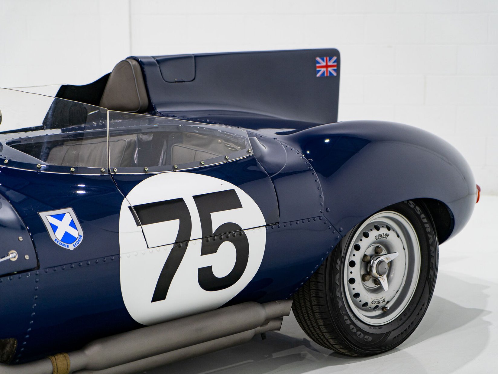 1960 Jaguar D-Type (Recreation) Construit par RAM Lm en utilisant un Moteur et transmission Jaguar **PRIX EN USD** Montreal - photo #6