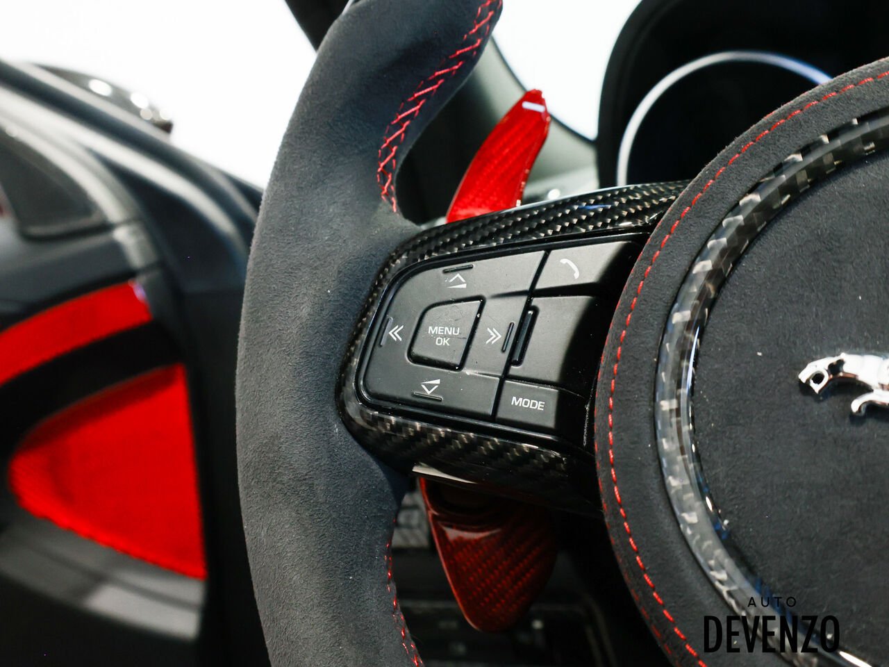 2014 Jaguar F-TYPE Red Saint-Eustache - photo #15