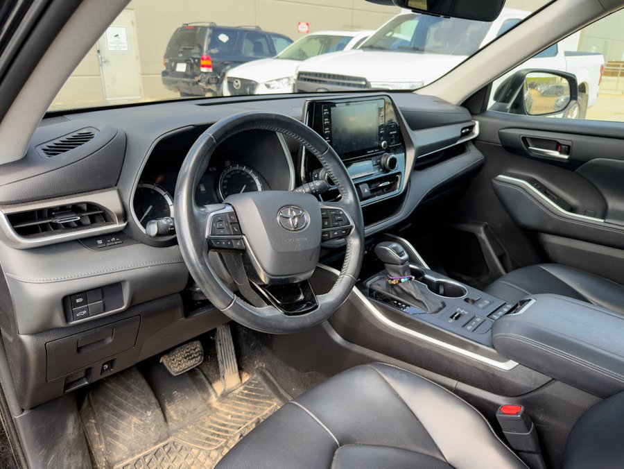 2021 Toyota Highlander 2021 Black