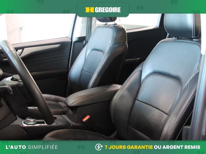 2022 Ford Escape Grey Laval - photo #20