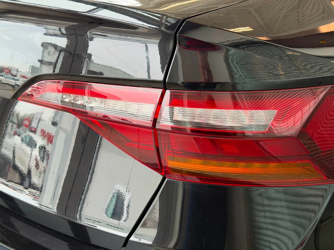 Volkswagen Jetta 2025 Gris Notre-Dame-des-Prairies - photo #11