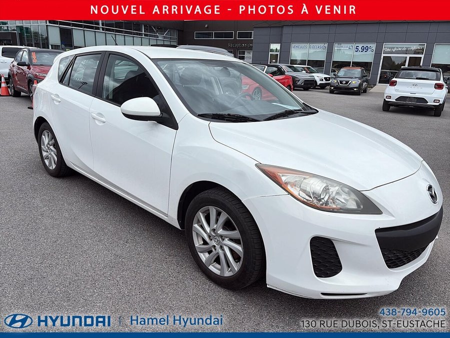 Mazda Mazda3 2012 2012 Blanc