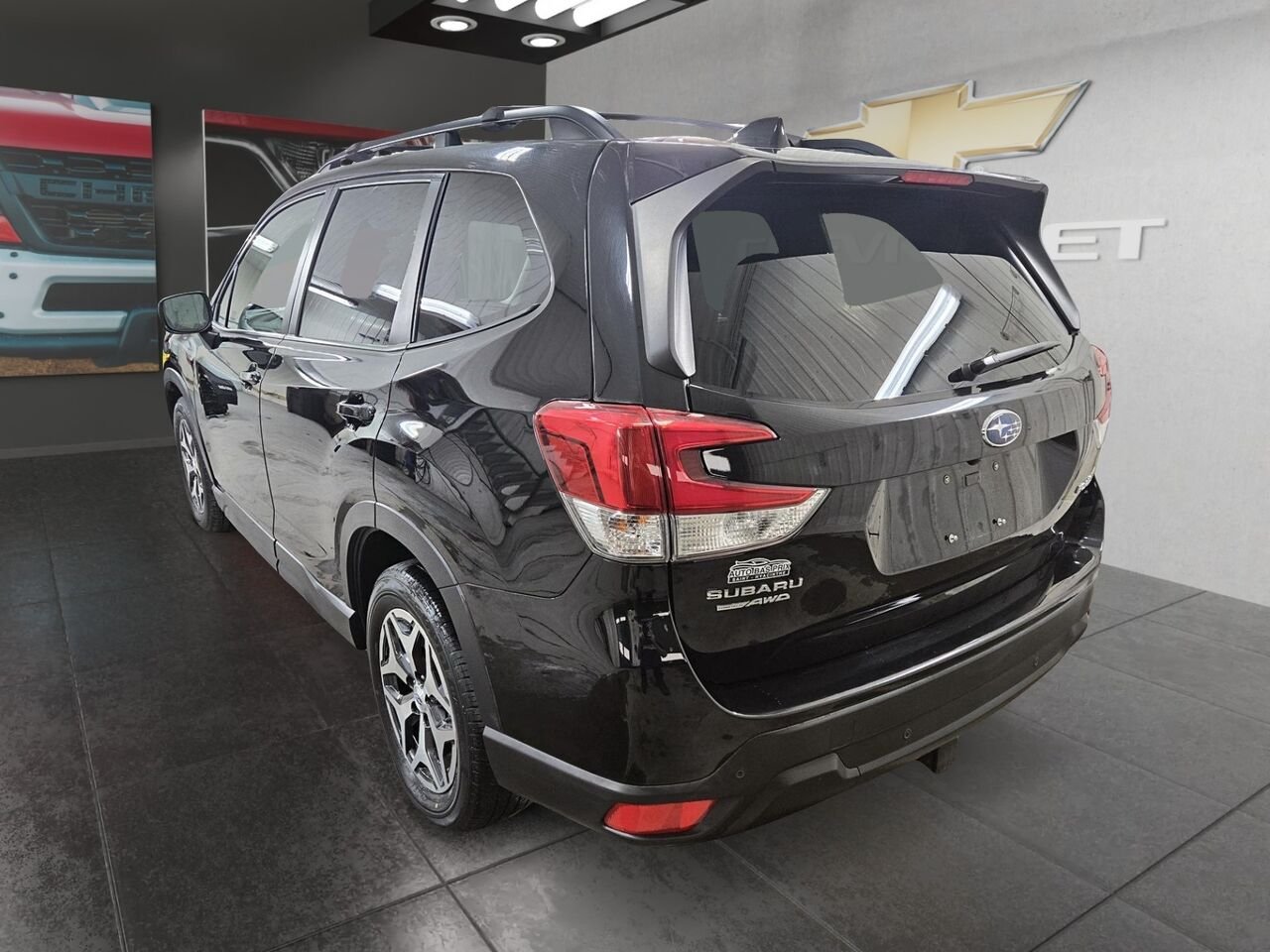 2019 Subaru Forester 2.5i Tourisme avec ensemble EyeSight Black Saint-Hyacinthe - photo #3