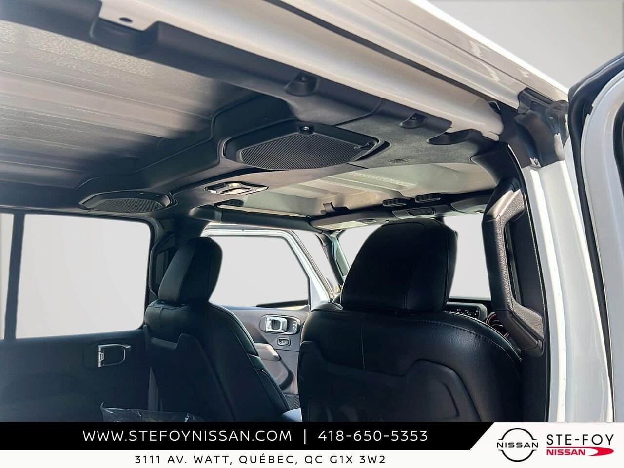 2023 Jeep Gladiator MOJAVE CREW CAB White Ste-Foy - photo #17