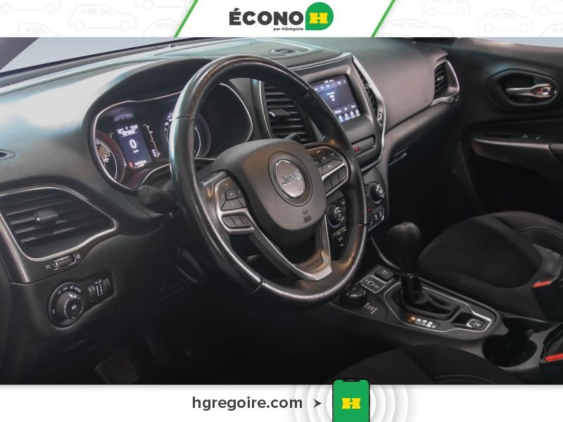 2019 Jeep Cherokee Green Laval - photo #17