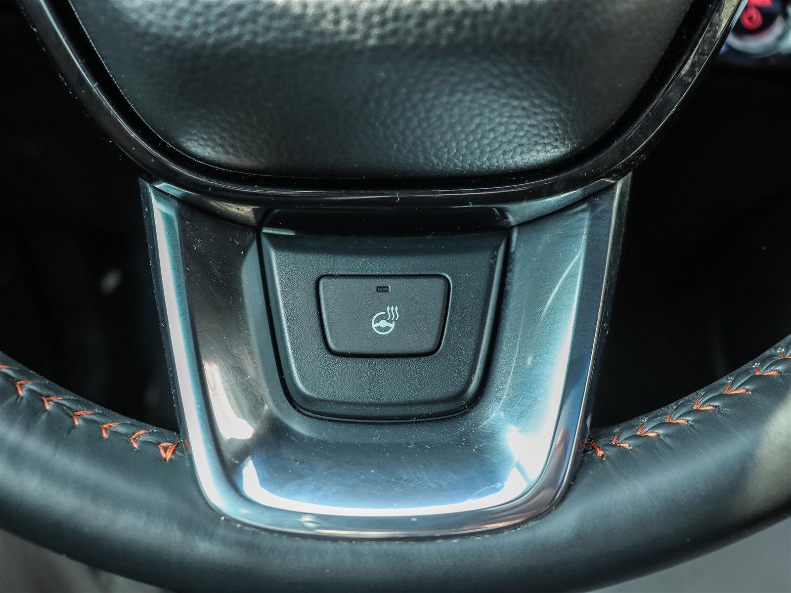 Honda CR-V hybride Touring 2023 White Ottawa & Gatineau - photo #29