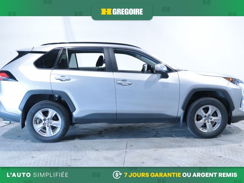 Toyota Rav 4 2022 Argent Laval - photo #10