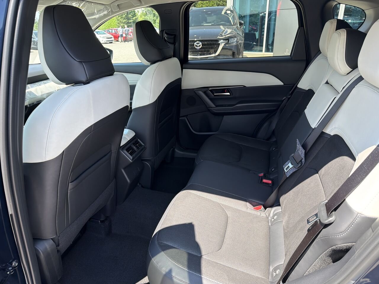 2026 MAZDA CX-5 Navy Blue Mica Ste-Marie - photo #9
