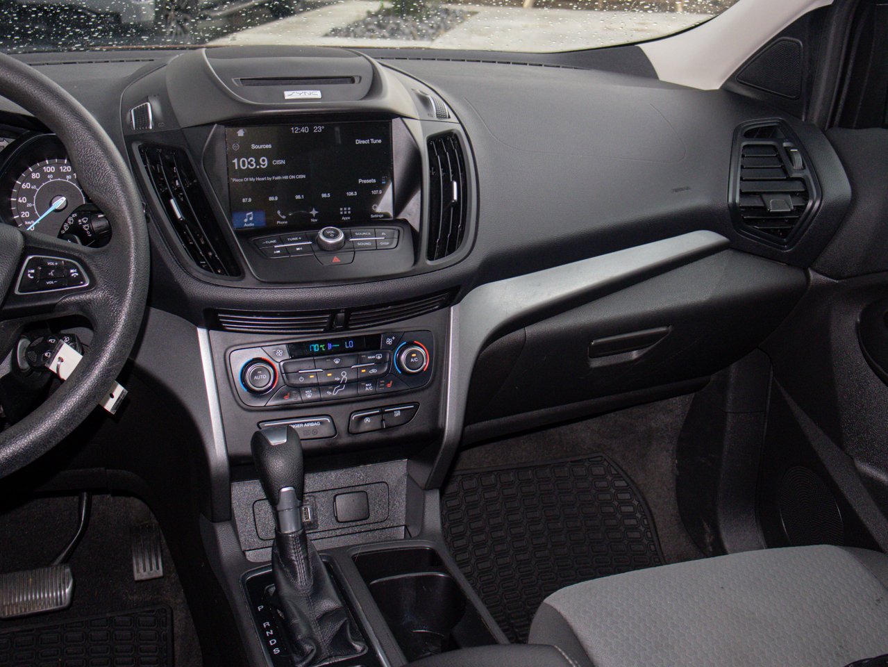 2017 Ford Escape FWD 4dr SE Beige Sherwood Park - photo #31