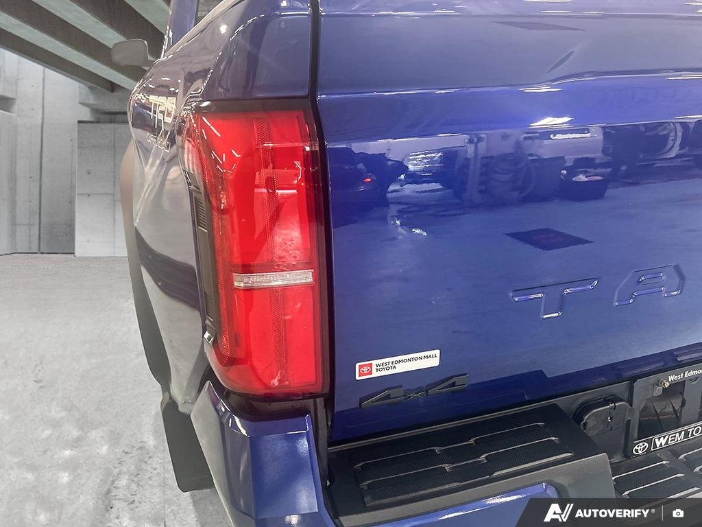 2025 Toyota Tacoma 2601947A | 4x4 Double Cab Auto 08W7 Blue Crush Metallic Edmonton - photo #10