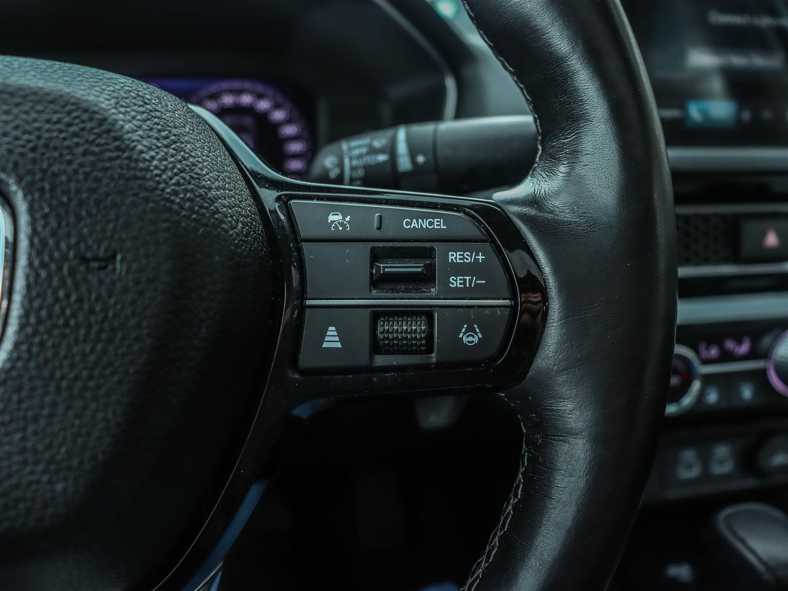 2022 Honda Civic Sedan Touring Ottawa & Gatineau - photo #24