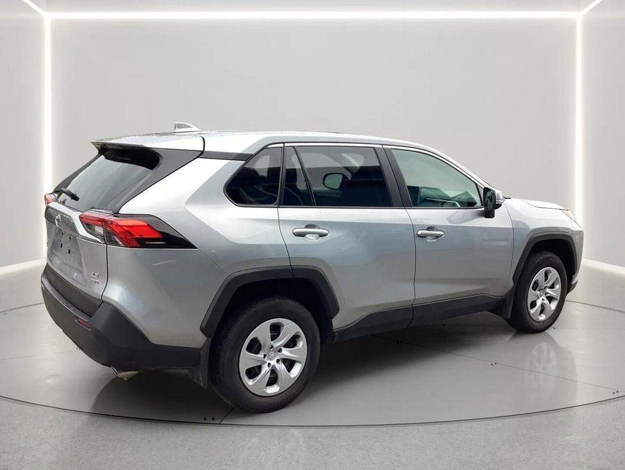 TOYOTA RAV4 LE AWD 2024 2024 Argent