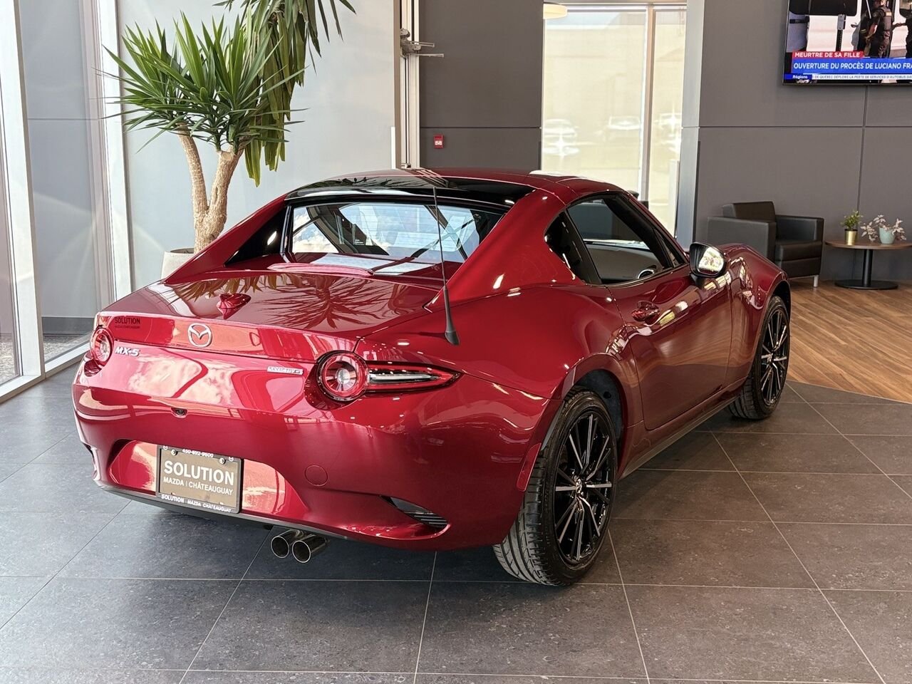 2026 MAZDA MX-5 RF GT BM Soul Red Crystal Metallic Châteauguay - photo #5