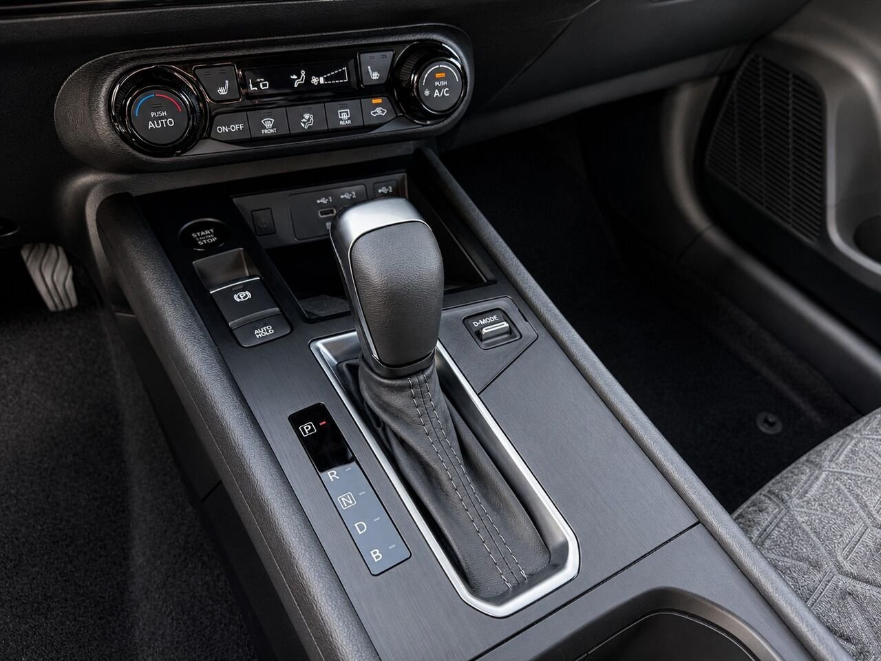 2026 NISSAN Kicks KICKS SV Aspen White TriCoat Châteauguay - photo #14