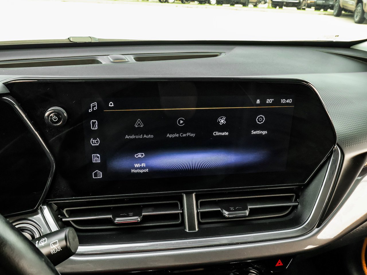 2025 Chevrolet Trax FWD 4dr ACTIV White Sherwood Park - photo #25