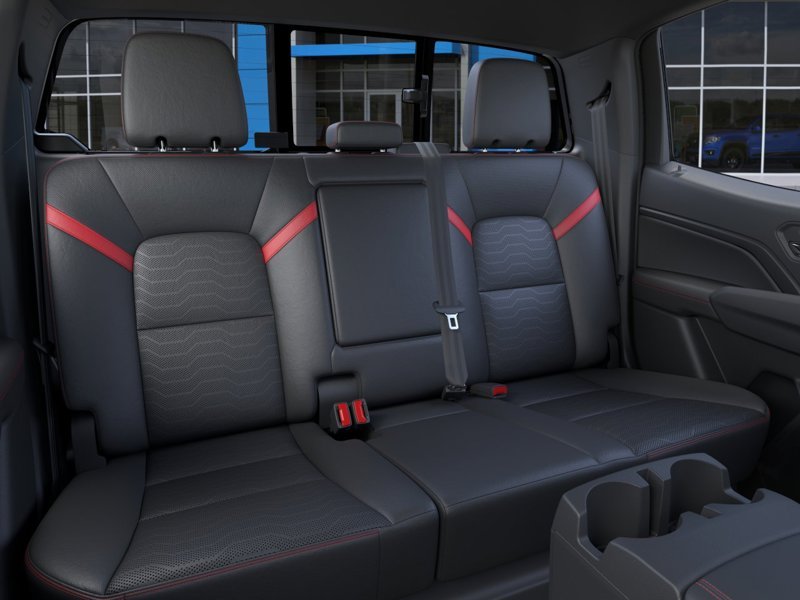 CHEVROLET Colorado Z71 cabine multiplace 4RM 2026 BLANC SOMMET Sherbrooke - photo #16