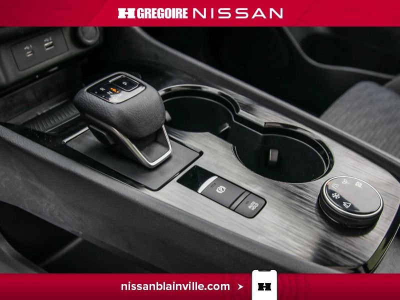 2023 Nissan Rogue Beige Laval - photo #23