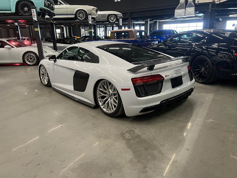 2018 Audi R8 Coupe 2018 White