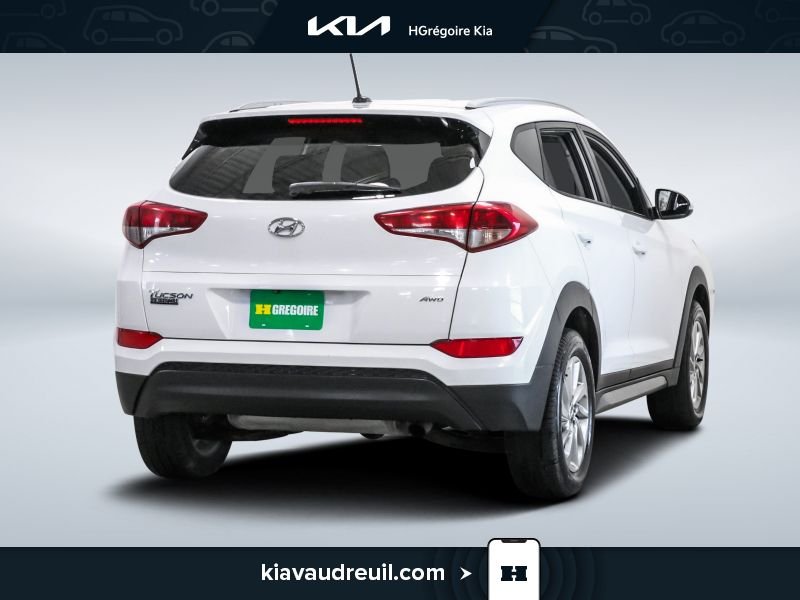 2016 Hyundai Tucson White Laval - photo #6