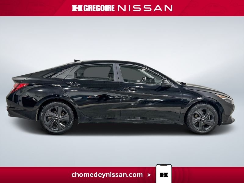 2022 Hyundai Elantra Black Laval - photo #10