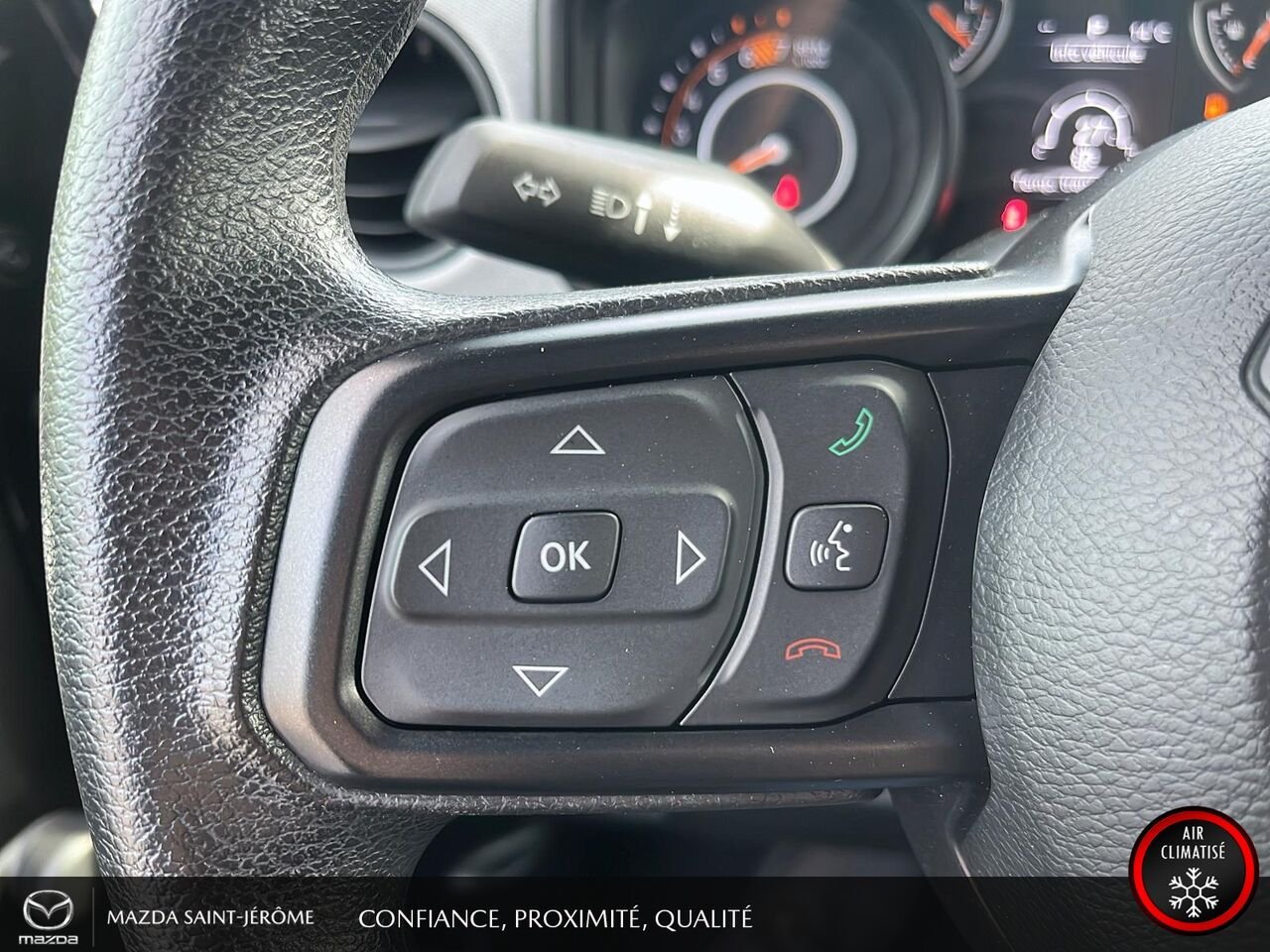 2024 Jeep Wrangler Sport | A/C | 4x4 | AUTOMATIQUE | V6 | Black Saint-Jérôme - photo #14
