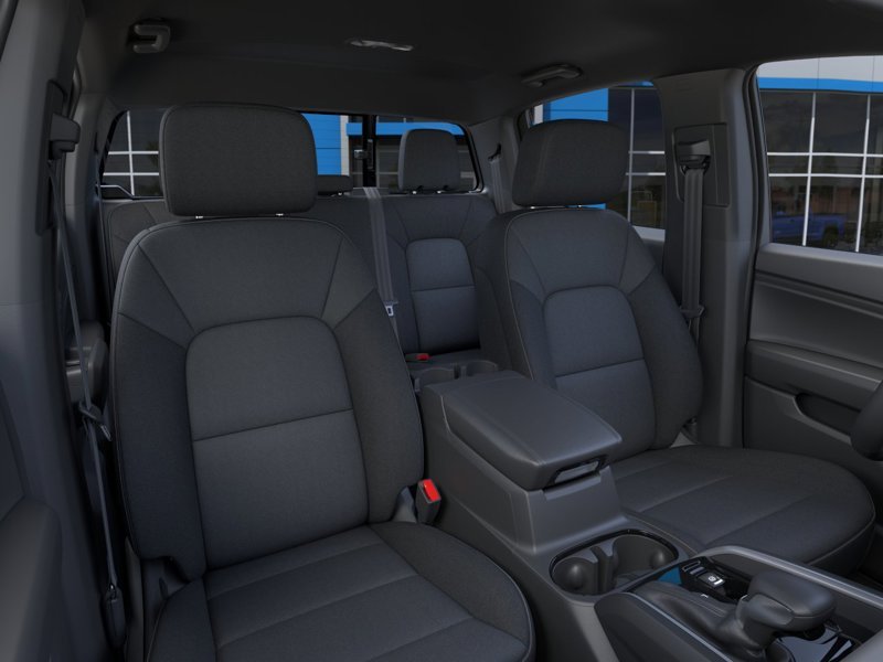 CHEVROLET Colorado WT cabine multiplace 4RM 2026 GRIS STERLING METALLISE Montmagny - photo #5