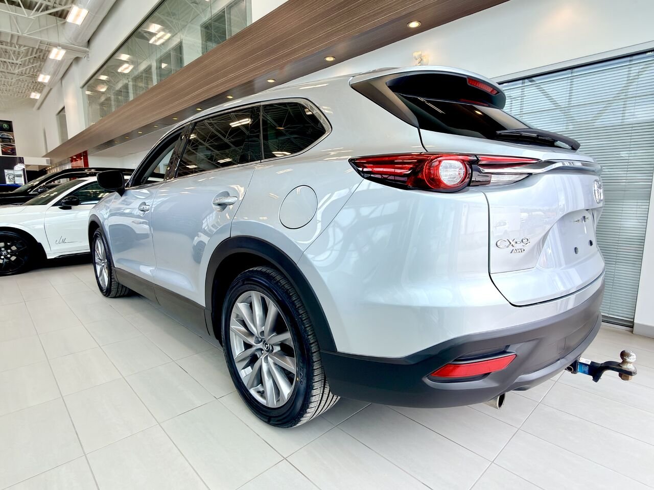 2022 Mazda CX-9 Grey Notre-Dame-des-Prairies - photo #8