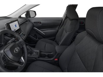 Toyota Corolla Cross LE