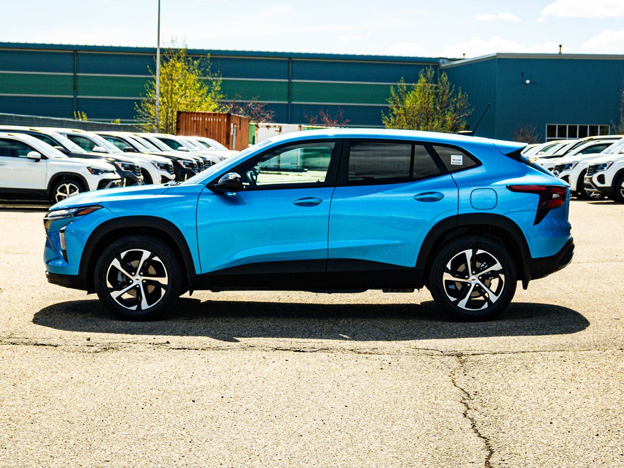 2026 Chevrolet Trax FWD 4dr 1RS Blue Sherwood Park - photo #9